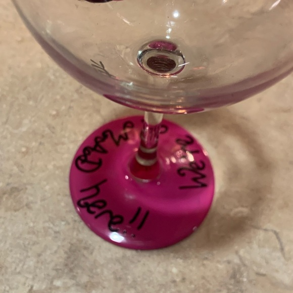 DISNEY CLASSICS ALICE IN WONDERLAND CHESHIRE CAT WINE GLASS set 3 - Picture 3 of 7